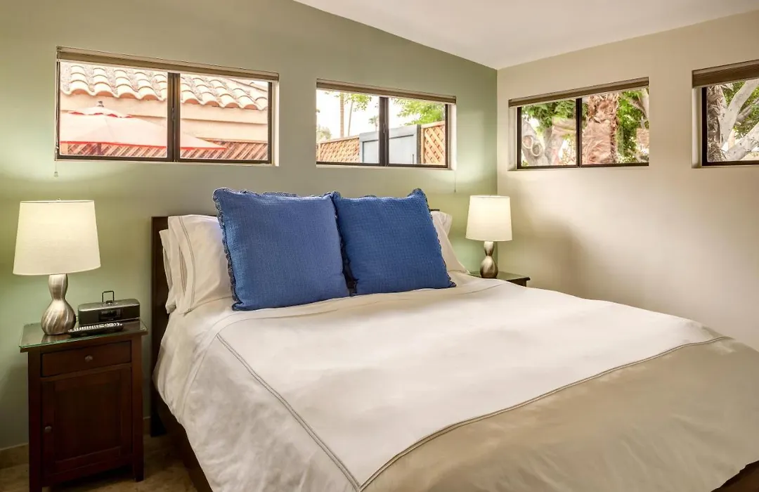 Avance Hotel-1
