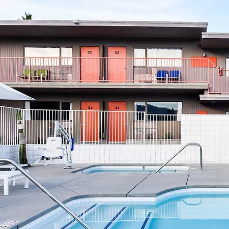 The Skylark, A Palm Springs Hotel-3