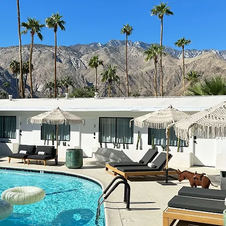Jazz Hotel Palm Springs-2
