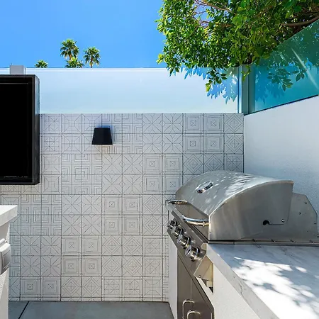 Limon Palm Springs A Luxury Boutique Hotel-2