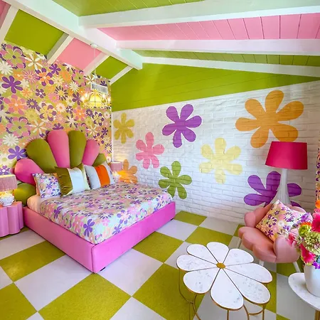 Trixie Motel-2