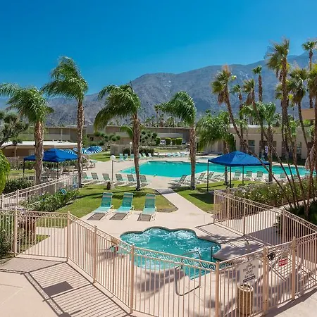 Days Inn By Wyndham Palm Springs-3