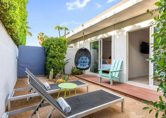 The Weekend Palm Springs Hotel
