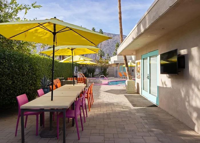 El Noa Noa - 21 And Over Palm Springs