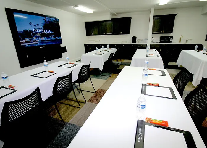 L3 Oasis Hotel Palm Springs