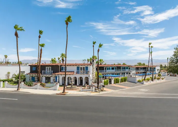 Mykonos Desert Suites Palm Springs