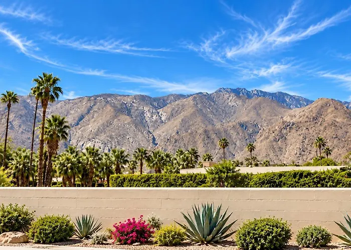 Desert Vacation Villas Palm Springs